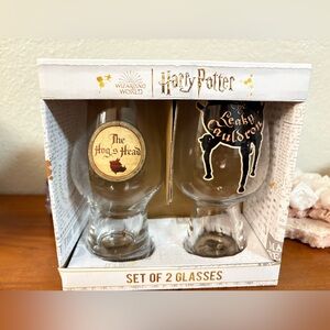 Harry Potter Set of 2 Glasses - The Leaky Cauldron and The Hog's Head